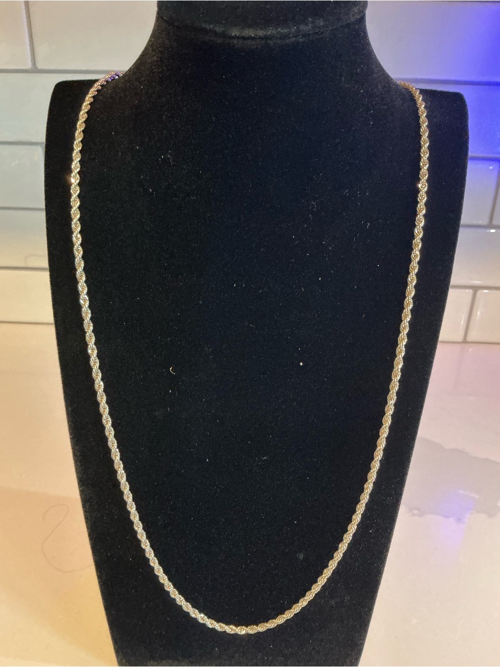 Elegant Gold Rope Necklace — Timeless Women’s Jewelry